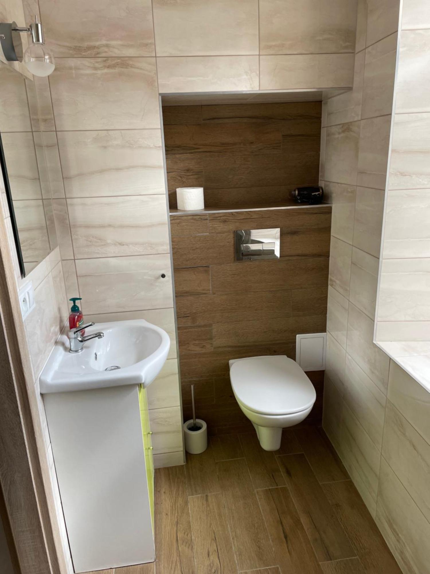 Apartamenty Przy Starym Miescie Czestochowa Ngoại thất bức ảnh